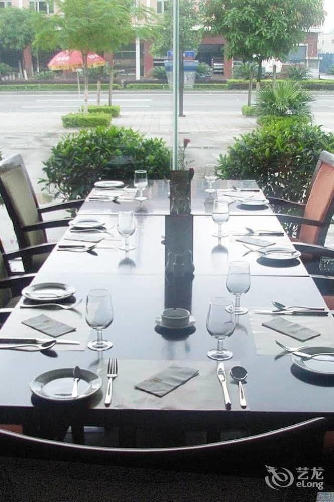 Wanyi Hotel Dongguan  Esterno foto