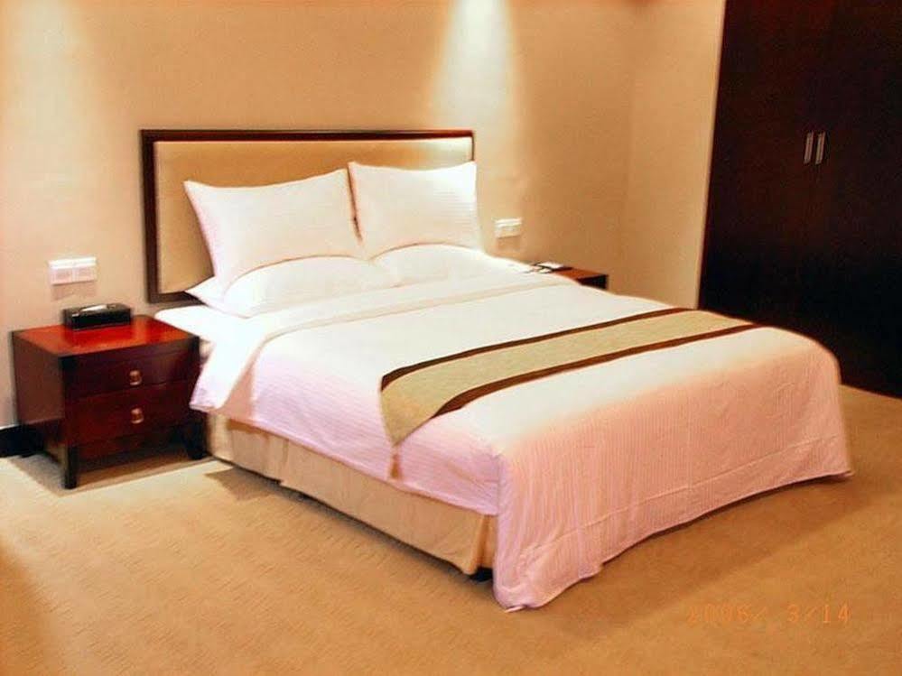 Wanyi Hotel Dongguan  Esterno foto